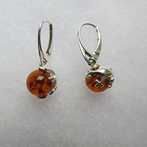 Boucles d'oreilles boule lzard  - bijou ambre et argent